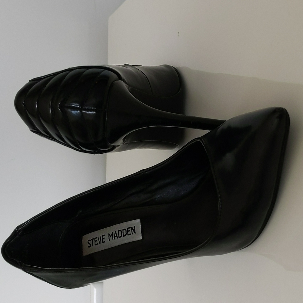 Steve Madden stilettos